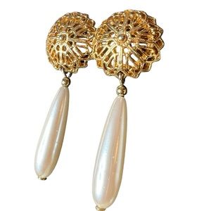 Earrings Gold Colored Metal with Faux Pearl Drop Beads